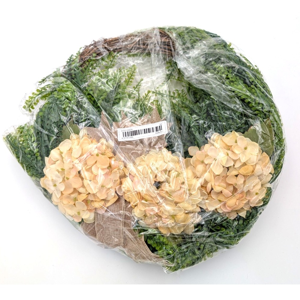 Vibrant 13-Inch Wreath - Hydrangea Elegant Outdoor Decoration for Every Season